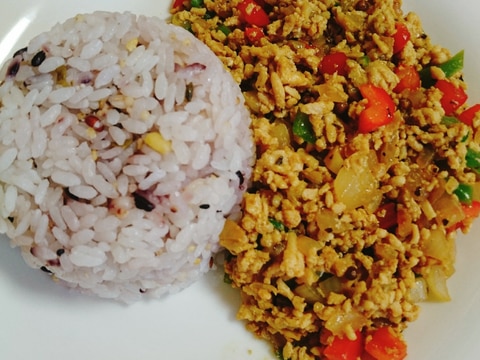 カレー風味のガパオ風ライス